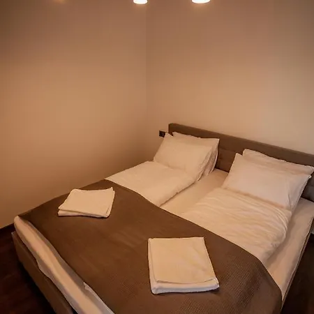 Central Deluxe Apartament *