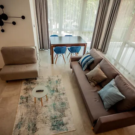 Central Deluxe Apartament Balatonalmádi